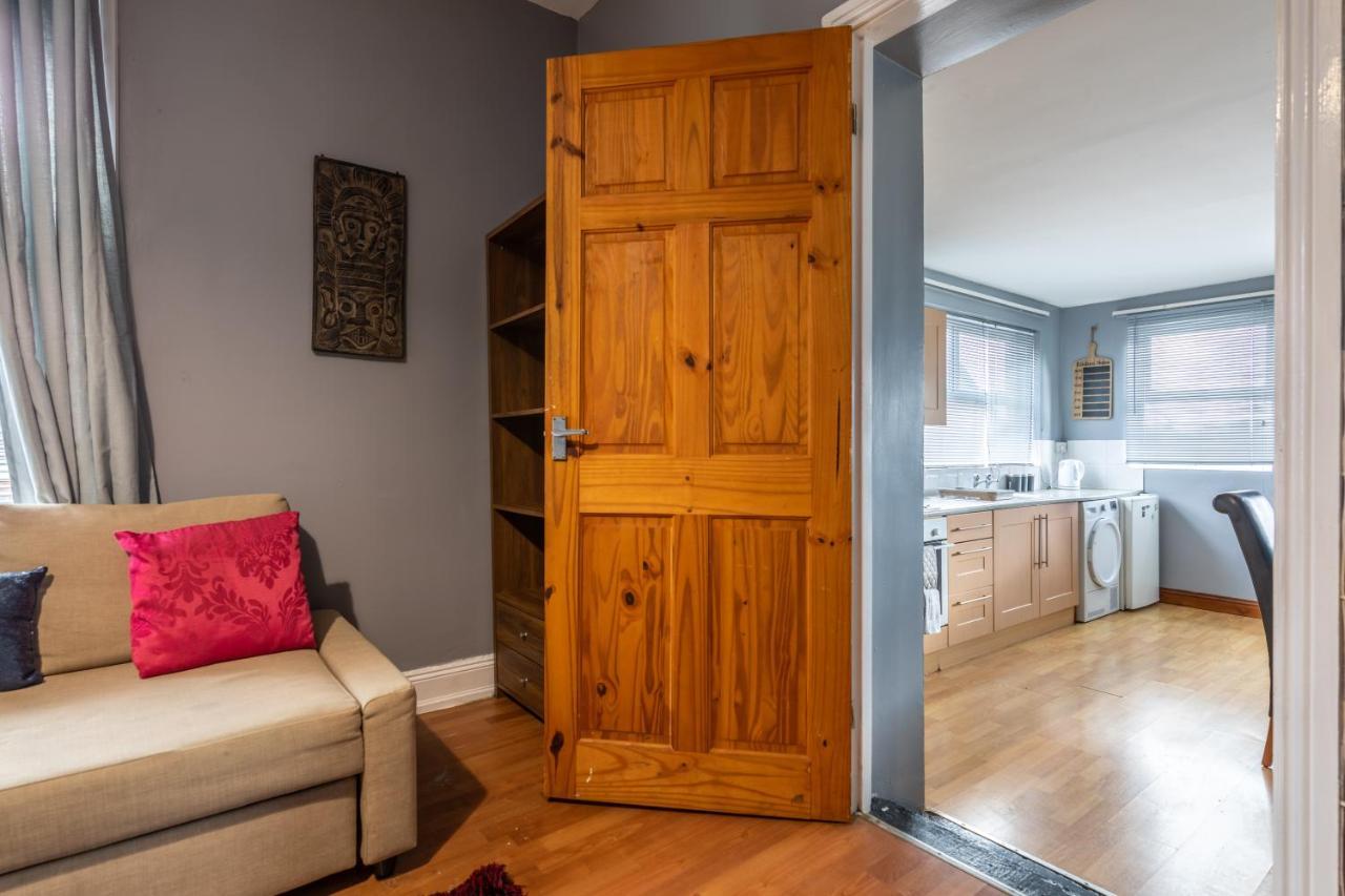 City Centre Super Spacious Apartments Free Parking And Wi Fi Newcastle upon Tyne Exterior photo